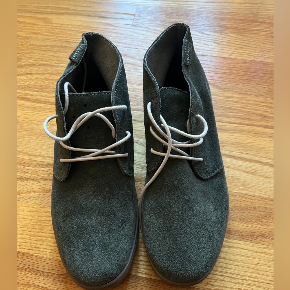 New COLE HAAN Men's Green Leather Lace Up Chukka Ankle Boots Size 8